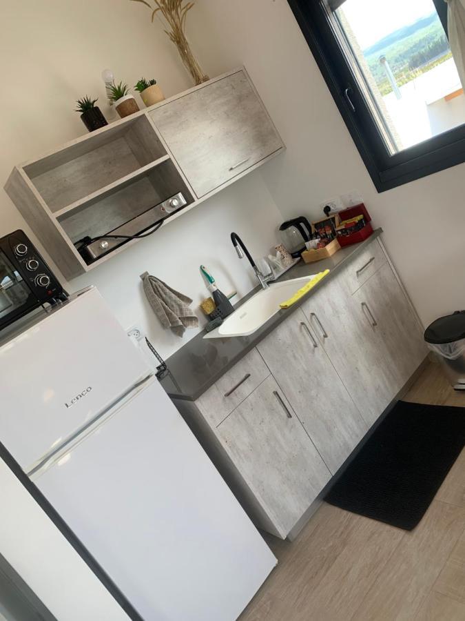 צימר יערת הדבש Hagoshrim Exteriör bild
